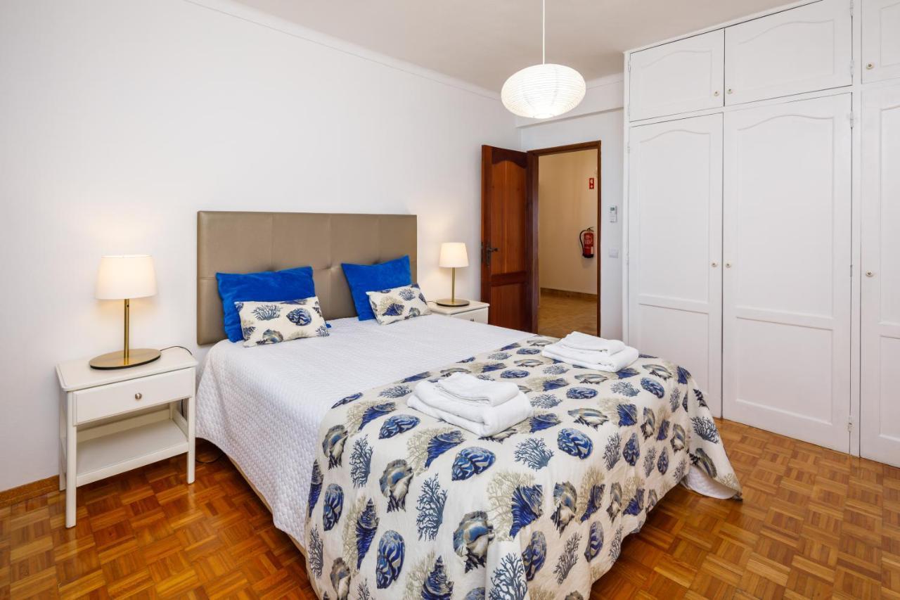 Apartamento Vista Mar T2 Quarteira Luaran gambar